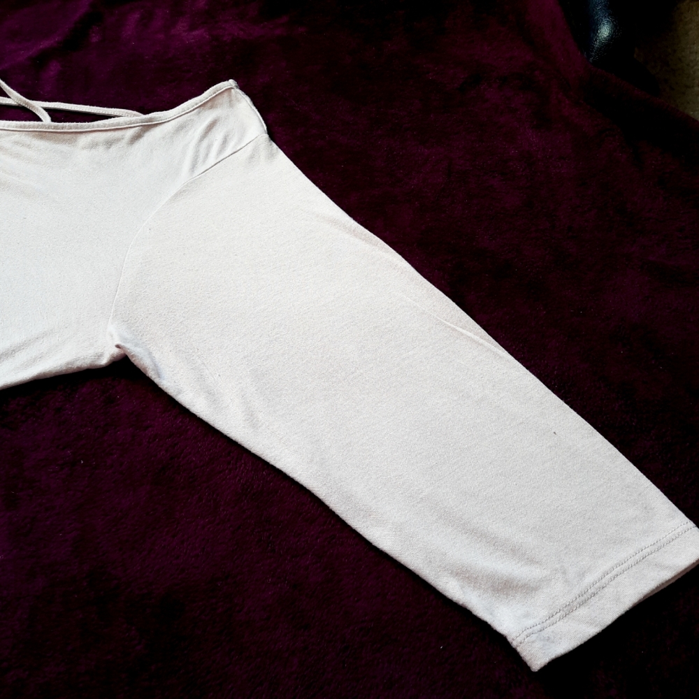 Bobbie Brooks 1X Light Pink 3/4 Sleeve Top - Picture 3 of 6